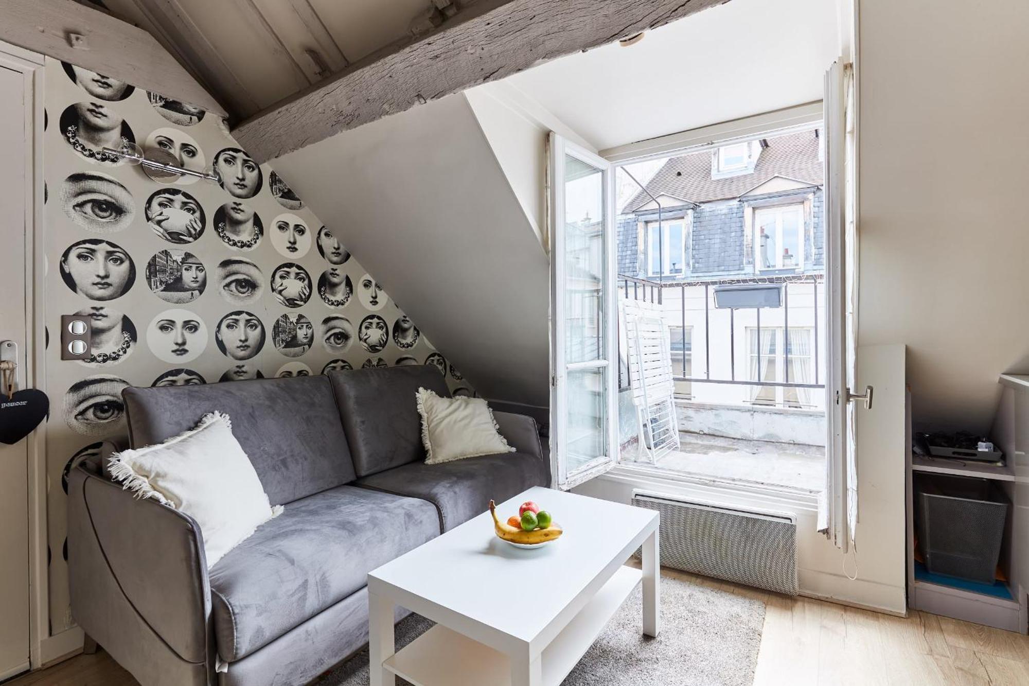Place Des Vosges - 1Br With Balcony - Cityapartmentstay باريس المظهر الخارجي الصورة
